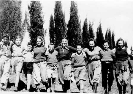 Youth Aliyah (PHG\1054961)